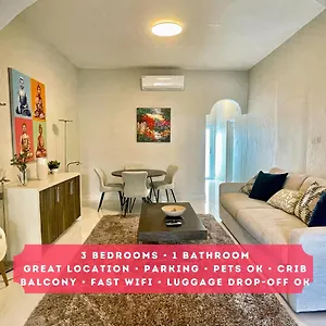 Stunning 3-bedroom Beachside Apartment San Juan