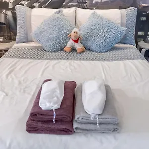 Pyjamagetaways Apartment London